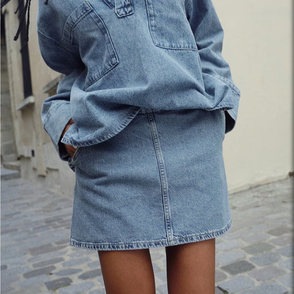 Denim A-line Mini Skirt with pockets